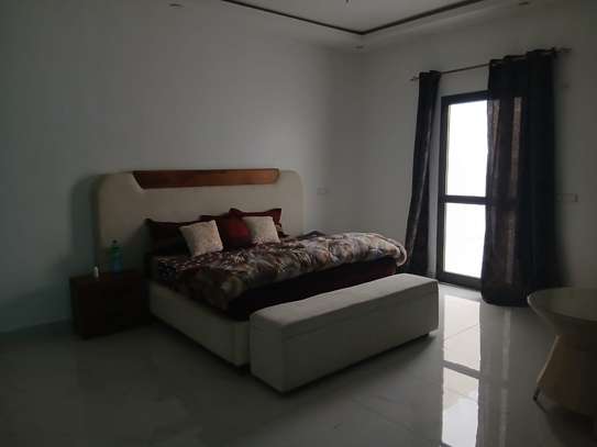 VILLA À LOUER – THIÈS image 12