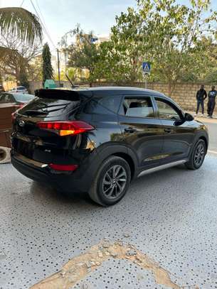 HYUNDAI TUCSON 2017 image 3