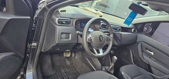 Renault Duster image 2