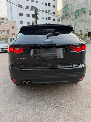 Jaguar f pace 2018 image 12