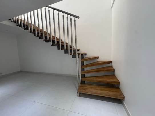 Duplex Penthouss F5 à louer dans haut plateau image 2