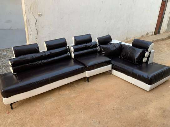 Canape 7 places italienne à bon état dispo image 7