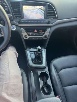 Hyundai Avante GDI 2017 image 14