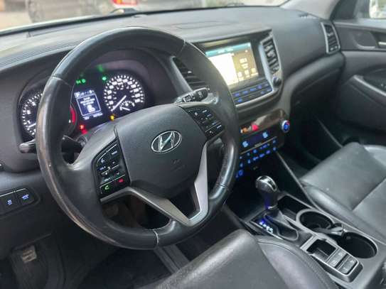 Hyundai tucson 2017 image 7