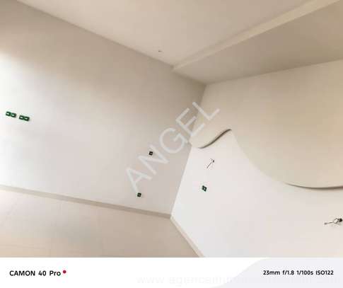 Ref_2932_GL  Appartement  à louer aux mamelles image 3