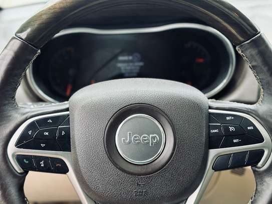 JEEP GRAND CHEROKEE 2018 image 12