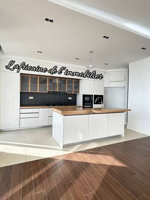 APPARTEMENT F3 À LOUER AUX ALMADIES image 3