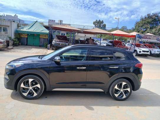 Hyundai tucson 2017 image 2