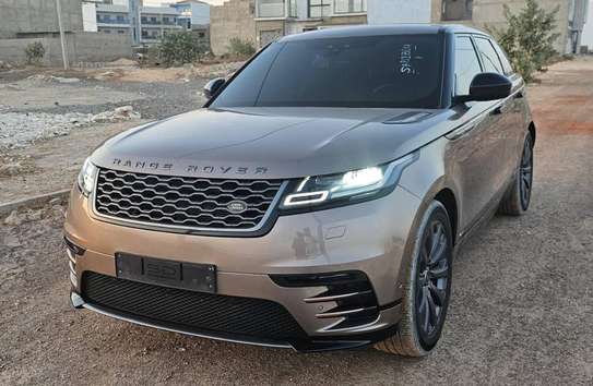 Range Rover Velar 3.0 image 14