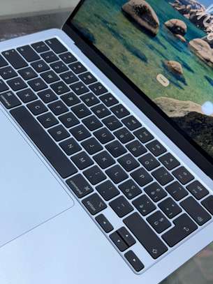 MacBook Air 2025 m4 image 3