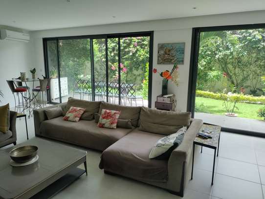 Magnifique appartement avec jardin privé a Mermoz image 9