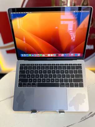 MacBook 2017 8/256 image 4