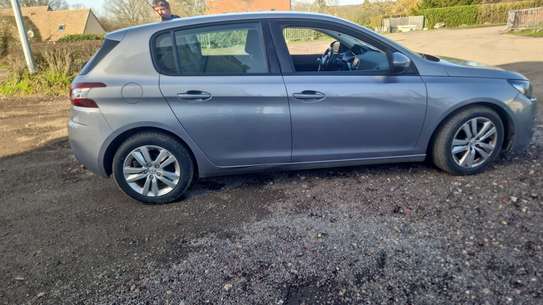 PEUGEOT 308 2017 image 6
