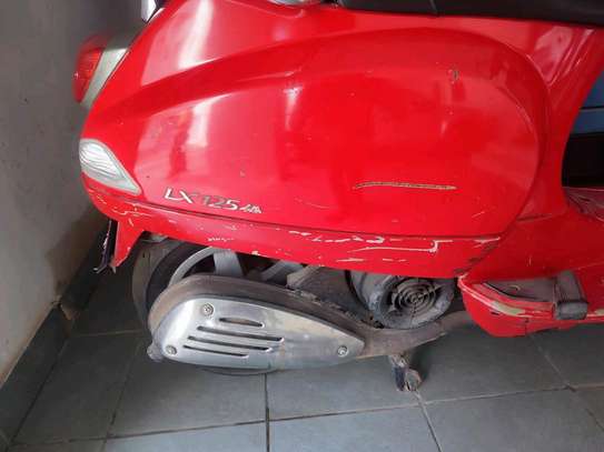 Scooter vespa image 2