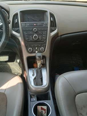 buick  2013 image 2
