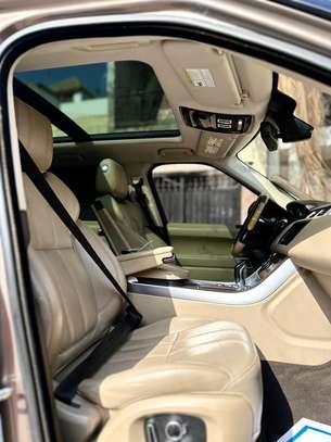 Range rover 2016 image 9
