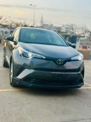 TOYOTA CHR image 4