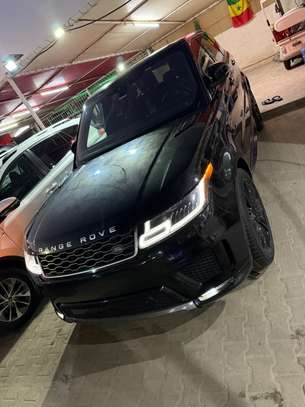 Range Rover sport image 5