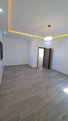 MAGNIFIGNE F4 A LOUR A NGOR ALMADIES image 12