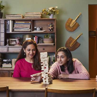 Jeu de société : JENGA la tour infernale image 2