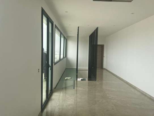 Penthouse à louer aux Almadies image 4