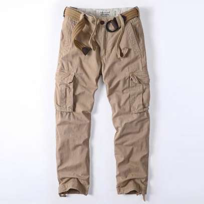 Pantalon cargo ADMITTED multi-poches robuste image 5