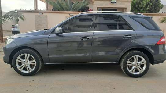 Mercedes Ml 350 v6 image 2
