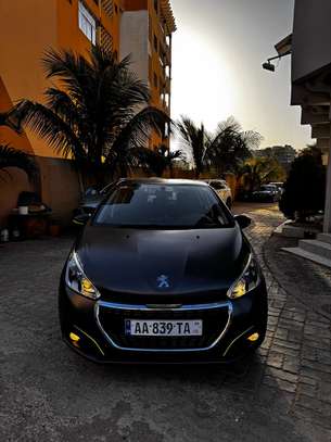 Peugeot 208 Xs lime 2016 image 7