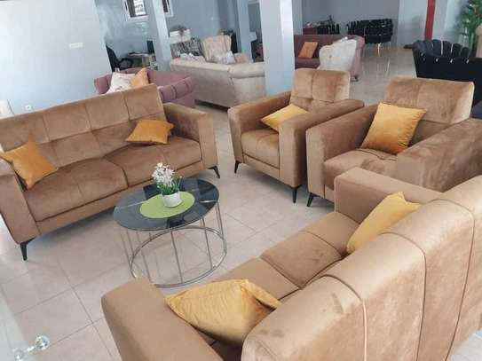 Canapés fauteuils salons image 6