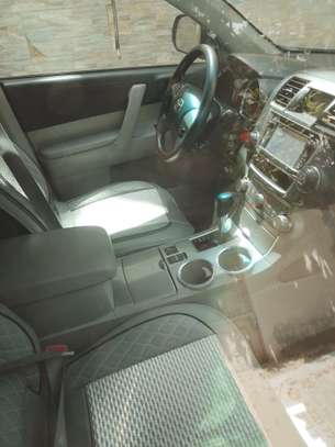 7 place TOYOTA HIGHLANDER 4X4 image 3