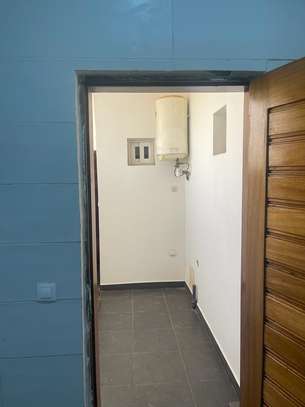 Appartement Neuf à louer aux Almadies image 7