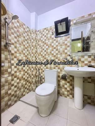 À Louer – Appartement F3 image 9