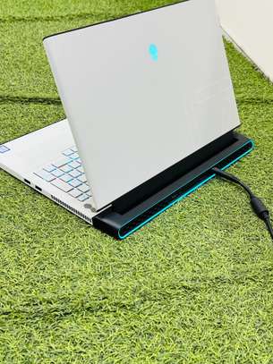 Alienware M17 R2 – Gaming Premium image 4
