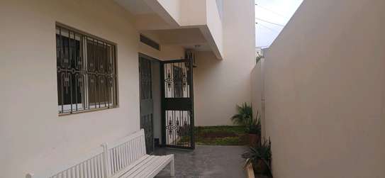 villa louer mermoz image 2