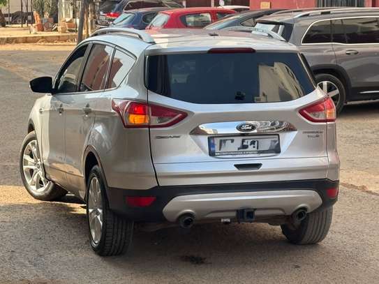 FORD ESCAPE TITANIUM version 4*4 2014 image 4