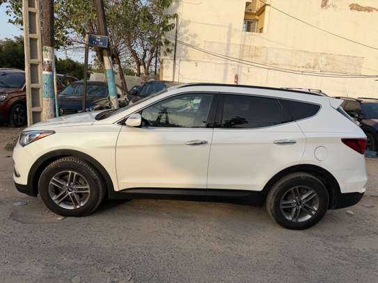 Hyundai Santafe 2017 image 7