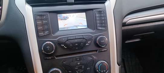 Ford fusion Se image 7