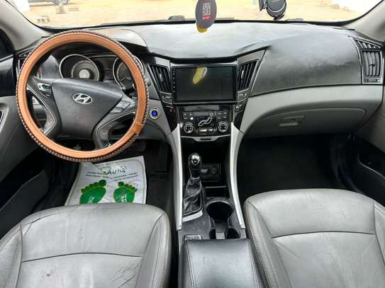 Hyundai Sonata image 10