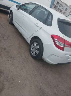 Location Citroën C4  et Ds4 image 2