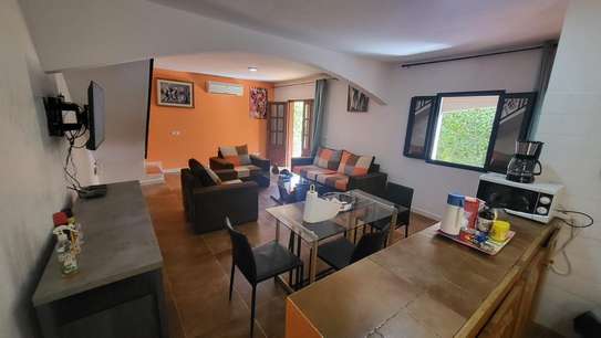 VILLA COQUETTE NGAPAROU - SALY image 9