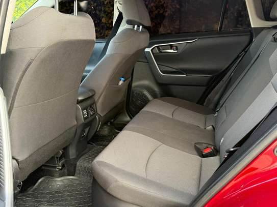 2021 / TOYOTA RAV4 HYBRID MUTATION 2MOIS image 11