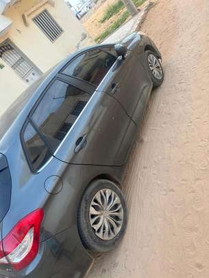 Citroen C4 2014 image 1