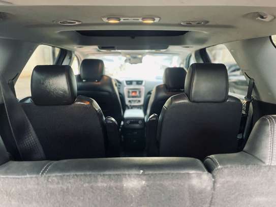 LOCATION  GMC ACADIA  07 PLACES TOIT OUVRANT image 3