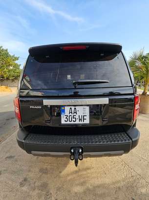 Location Toyota Land Cruiser 2024 image 13