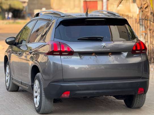 Peugeot 2008 2016 image 5