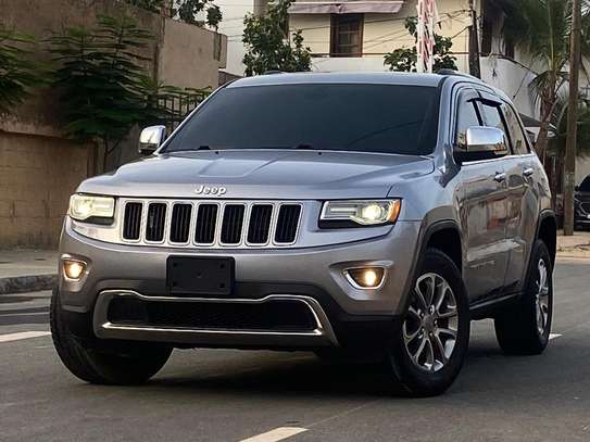 Jeep Grand cherooke image 9