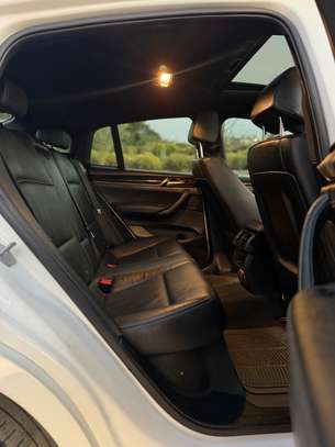 BMW X4 2017 image 11