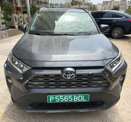 Toyota Rav 4 2021 image 1