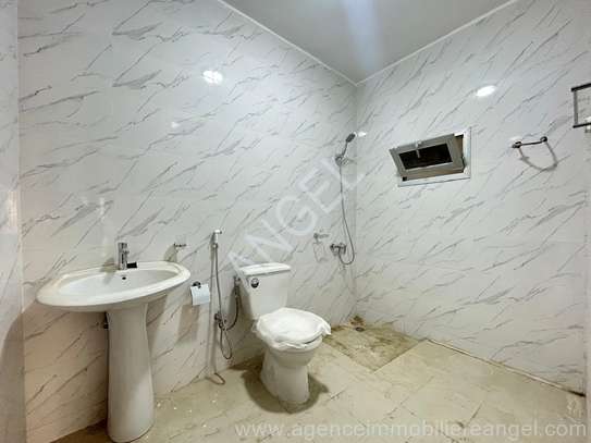 Ref_2820_PL Appartement à louer En face du BRT image 2