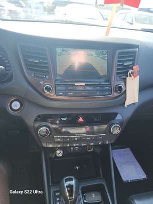 HYUNDAI TUCSON 2016 image 14